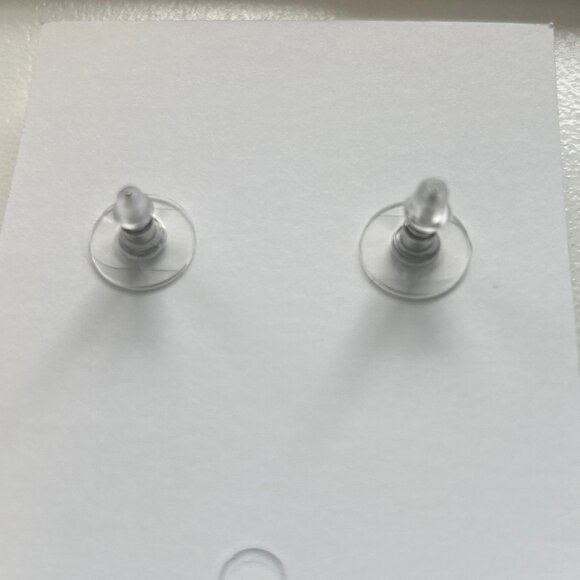 Stunning Silver CZ Baguette Flower Bloom Statement Studs Earrings NEW - Picture 5 of 5